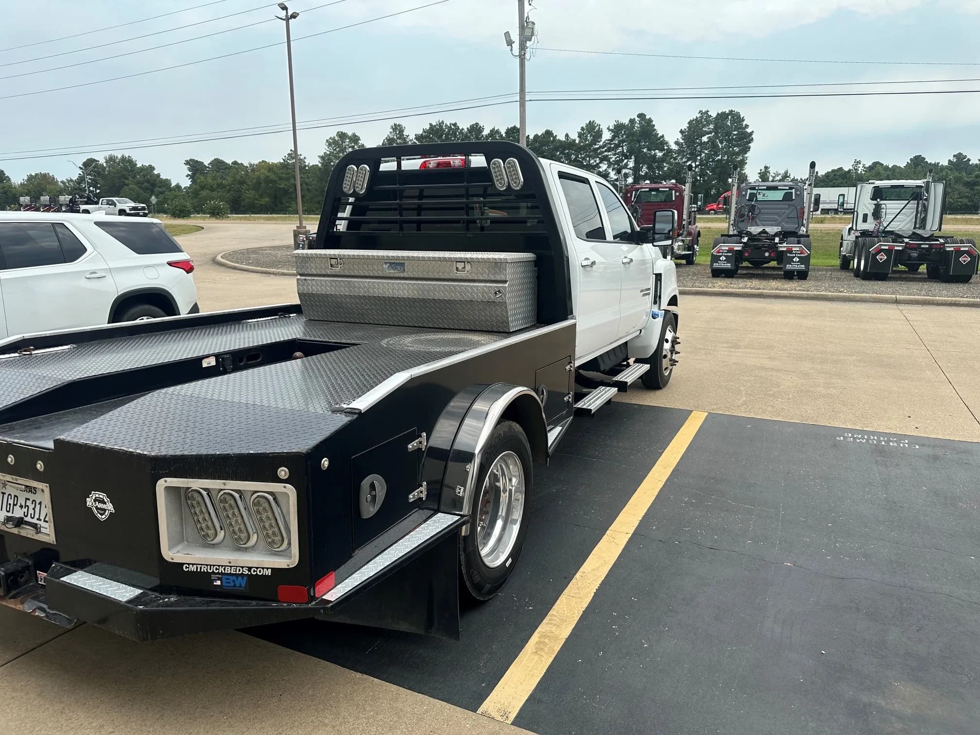 2020 SILVERADO 4500 HD thumbnail 4
