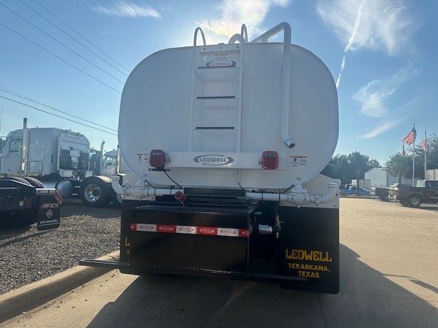 2026 INTERNATIONAL HV607 WATER TRUCK - image 3 of 6