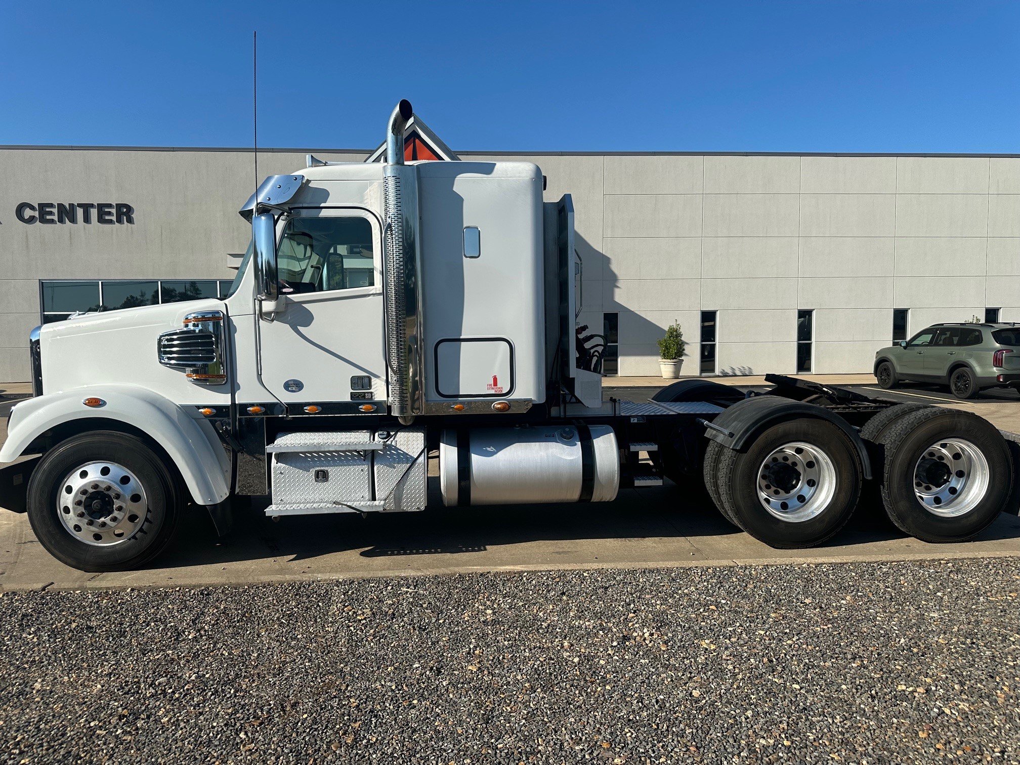 2022 FREIGHTLINER CORONADO 122 SD - image 6 of 6