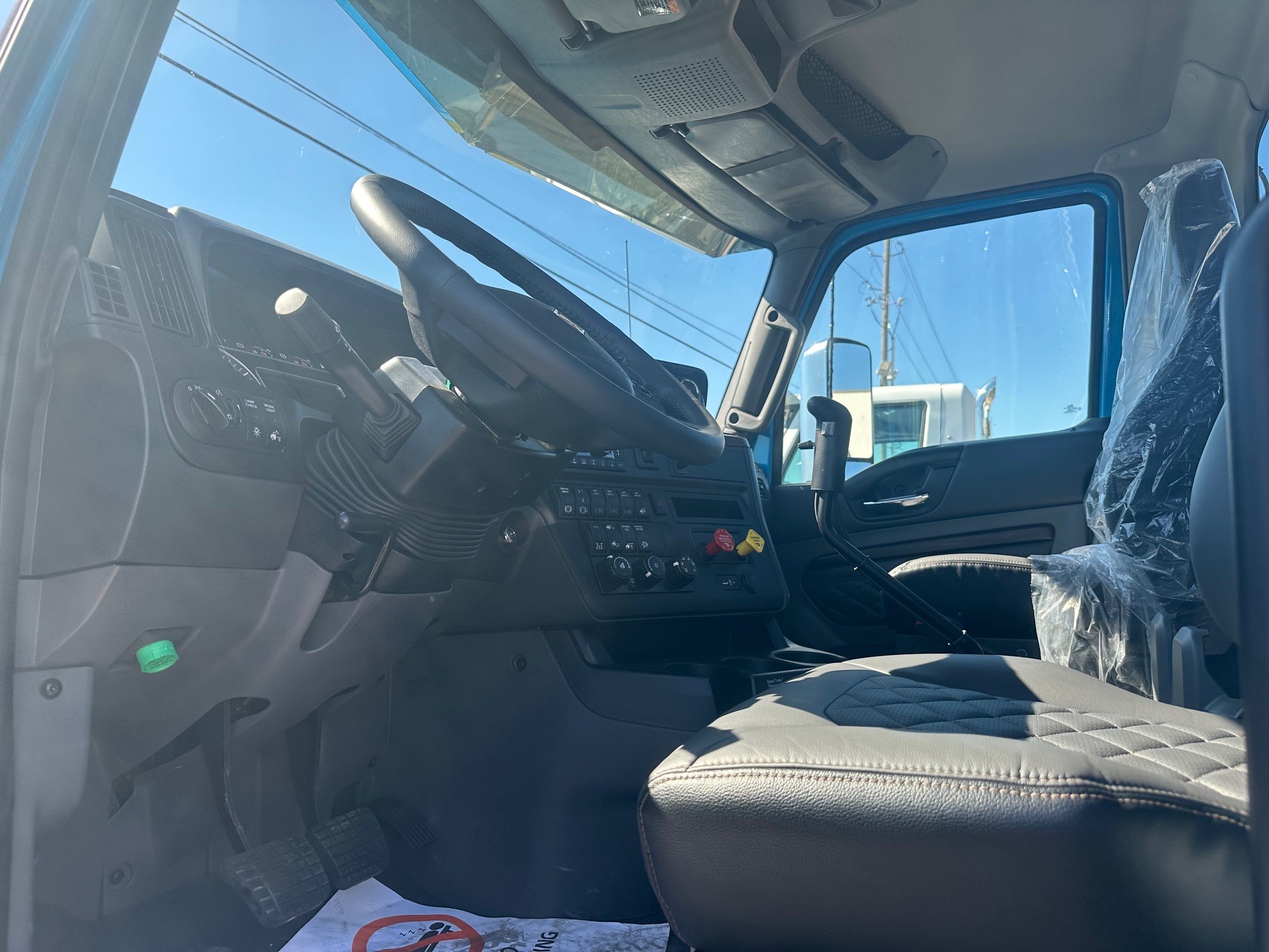 2026 INTERNATIONAL HX520 - image 5 of 6